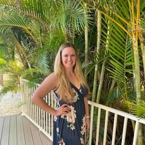 Meet your Posher, Brooke